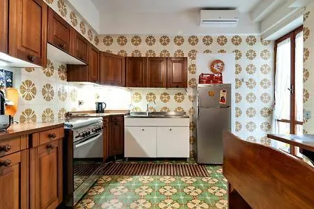 La Dimora Di Vesta Bed & Breakfast Lecce 2*,